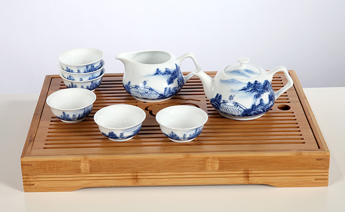 8頭手繪青花(huā)茶具(jù)--山(shān)水